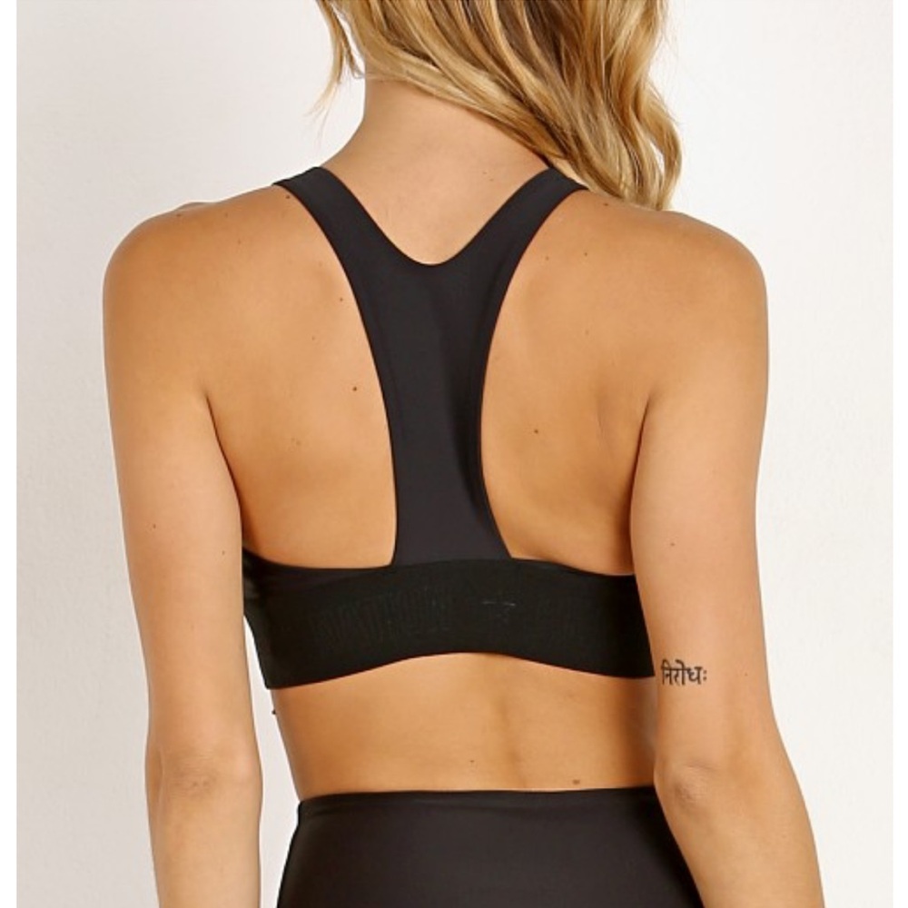 PE NATION Groundstroke Crop Black - Picture 3 of 6